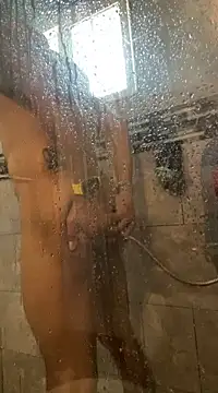 Snapshot of RoodoggXL chatting on February 19, 2025, 9:14 pm RoodoggXL online show from February 19, 2025, 9:14 pm