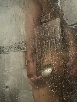 Snapshot of RoodoggXL chatting on February 27, 2025, 3:04 am RoodoggXL online show from February 27, 2025, 3:04 am