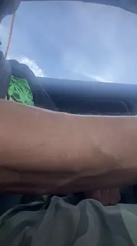 Snapshot of RoodoggXL chatting on March 16, 2025, 6:01 pm RoodoggXL online show from March 16, 2025, 6:01 pm