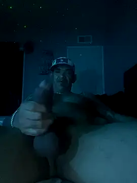 Snapshot of RoodoggXL chatting on October 24, 2025, 1:46 am RoodoggXL online show from October 24, 2025, 1:46 am