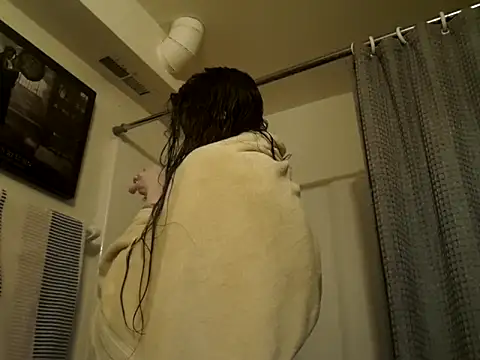 Snapshot of SmokeShow686 chatting on December 29, 2024, 10:47 pm SmokeShow686 online show from December 29, 2024, 10:47 pm