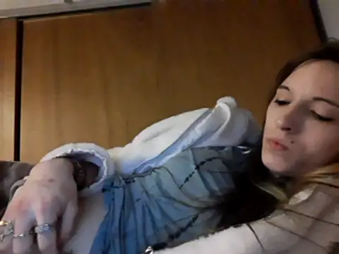 Snapshot of SmokeShow686 chatting on February 17, 2025, 11:02 am SmokeShow686 online show from February 17, 2025, 11:02 am