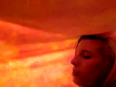 Snapshot of SmokeShow686 chatting on March 19, 2025, 9:16 pm SmokeShow686 online show from March 19, 2025, 9:16 pm