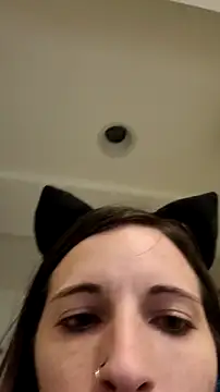 Snapshot of SmokeShow686 chatting on October 8, 2025, 11:57 pm SmokeShow686 online show from October 8, 2025, 11:57 pm