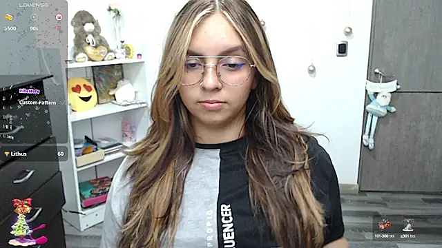 Snapshot of Valery7rose_ chatting on December 15, 2024, 9:53 pm Valery7rose online show from December 15, 2024, 9:53 pm