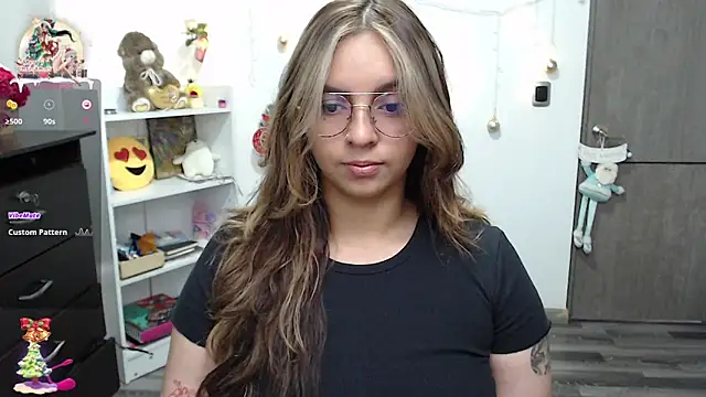 Snapshot of Valery7rose_ chatting on December 22, 2024, 4:48 pm Valery7rose online show from December 22, 2024, 4:48 pm