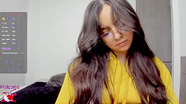 Snapshot of Valery7rose_ chatting on September 30, 2025, 10:37 pm Valery7rose online show from September 30, 2025, 10:37 pm