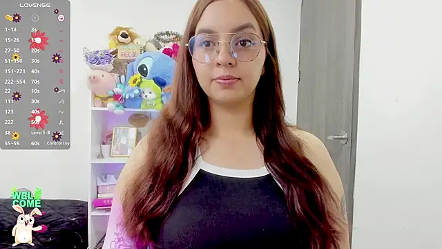 Snapshot of Valery7rose_ chatting on May 18, 2026, 2:23 pm Valery7rose online show from May 18, 2026, 2:23 pm