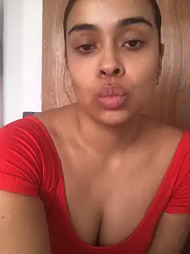 JuanaSimons online show from September 28, 2025, 7:08 pm