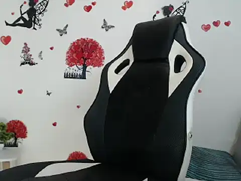 Angel bran online show from February 18, 2025, 1:33 pm