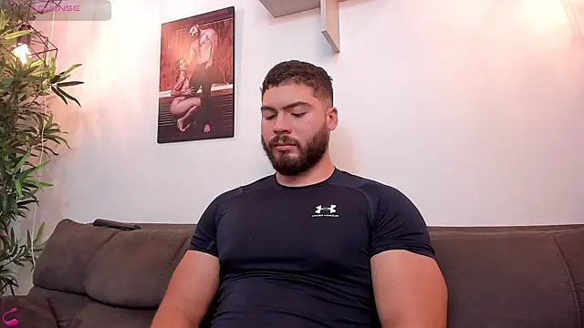 SebastianVilla  online show from October 22, 2025, 10:53 pm