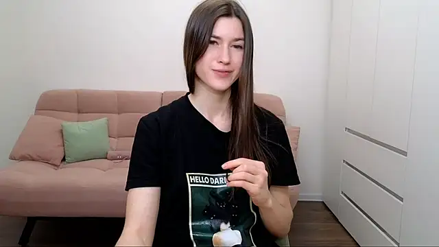 Snapshot of AliciaNewell chatting on February 25, 2025, 8:58 am AliciaNewell online show from February 25, 2025, 8:58 am