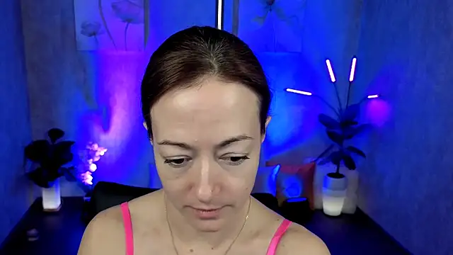 kimberlyray777 online show from January 10, 2025, 7:35 am