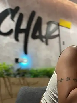 Snapshot of Emilia_Bakerr chatting on December 20, 2024, 6:13 pm Emilia Bakerr online show from December 20, 2024, 6:13 pm