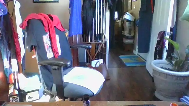 Daremeknot online show from October 13, 2025, 5:13 pm