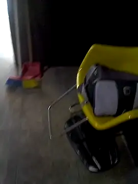 Snapshot of couple_sex_hot_x chatting on October 1, 2025, 4:24 pm couple sex hot x online show from October 1, 2025, 4:24 pm