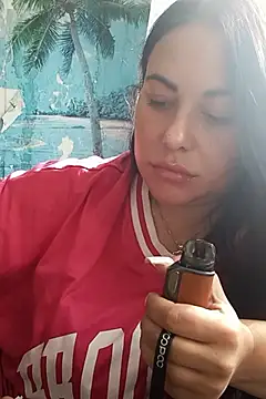 DaisyStreet online show from September 28, 2025, 12:10 pm