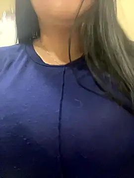 DaisyStreet online show from October 25, 2025, 3:51 pm