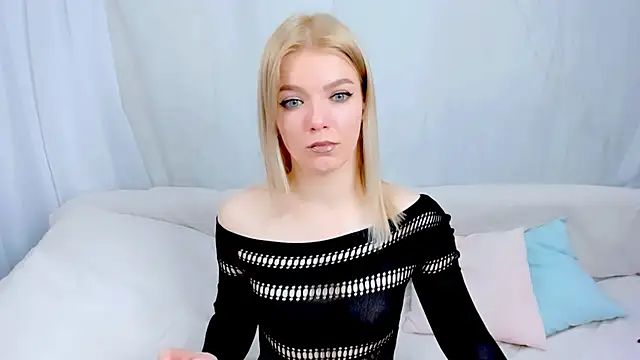 Lily Daviss online show from February 25, 2026, 1:59 am