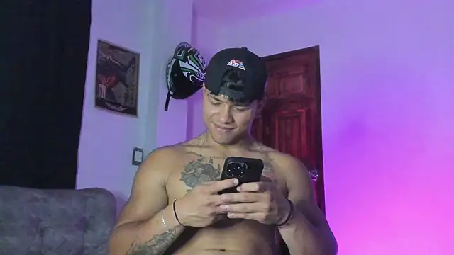 Dominic Biker   online show from April 9, 2026, 1:38 am