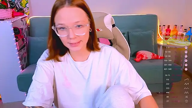 Karen morris online show from October 18, 2025, 2:18 pm