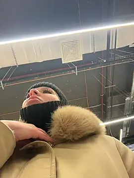 LikaCat online show from January 19, 2026, 3:10 am