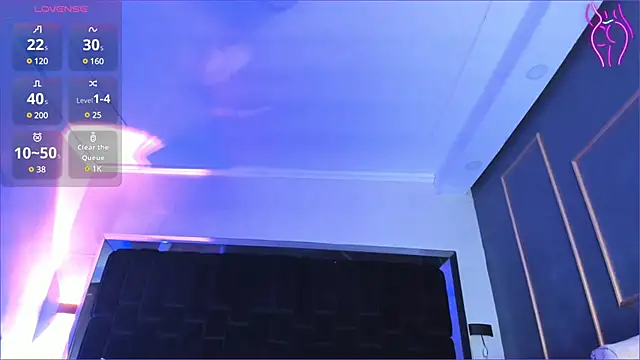 NikkySmiith online show from March 6, 2025, 1:48 am