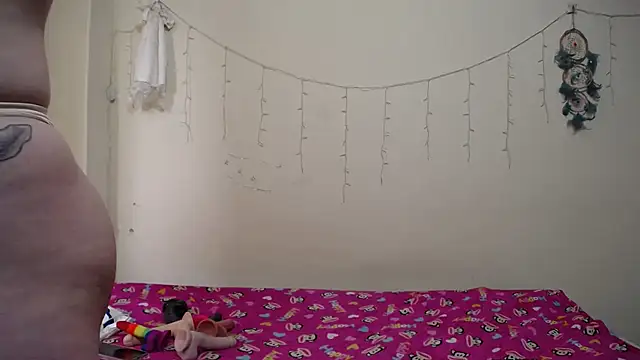 Nicolle-sky online show from January 31, 2025, 6:57 pm