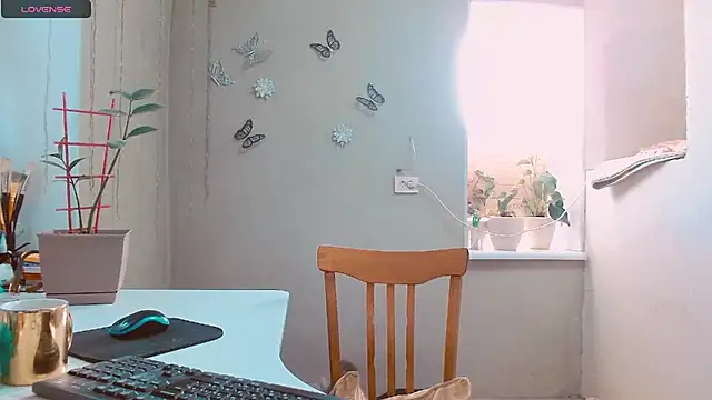 Snapshot of RosaJil chatting on January 7, 2025, 1:03 pm RosaJil online show from January 7, 2025, 1:03 pm