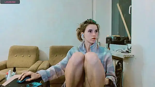 Snapshot of RosaJil chatting on March 8, 2025, 6:58 pm RosaJil online show from March 8, 2025, 6:58 pm