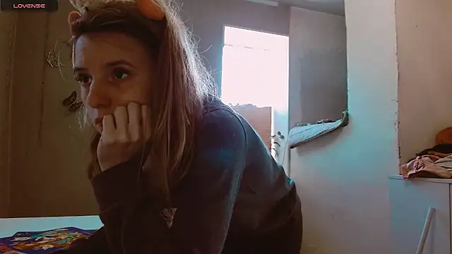 Snapshot of RosaJil chatting on March 21, 2025, 1:12 pm RosaJil online show from March 21, 2025, 1:12 pm