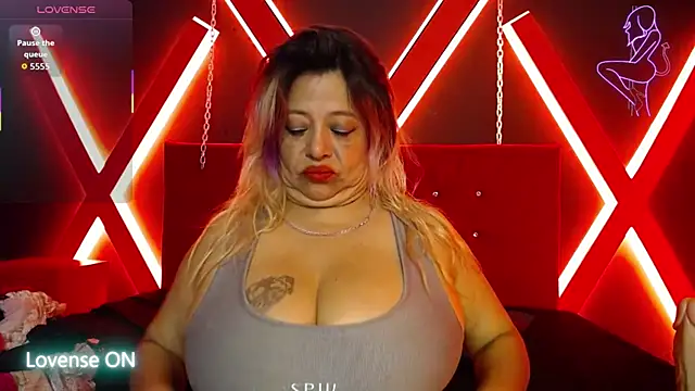 Natasha 699 online show from September 9, 2025, 9:36 pm