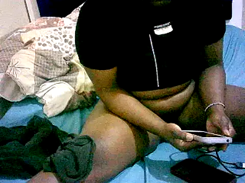 honeypotsweet online show from December 15, 2025, 9:13 am