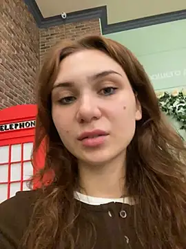 QuitieLia online show from April 3, 2026, 1:42 pm