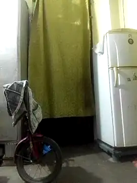 kingncr28 online show from February 28, 2025, 7:46 pm