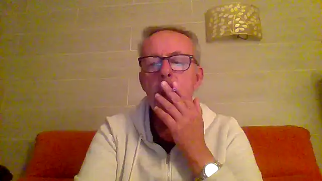 tuggy59 online show from January 15, 2026, 5:01 am