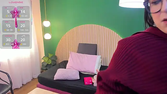 taylor bennet online show from February 27, 2026, 11:54 am