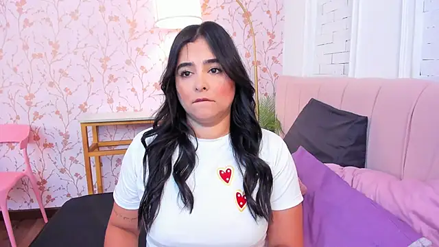 taylor bennet online show from April 10, 2026, 11:48 am