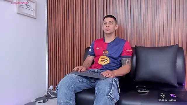 Alex cute77 online show from February 1, 2026, 12:37 pm