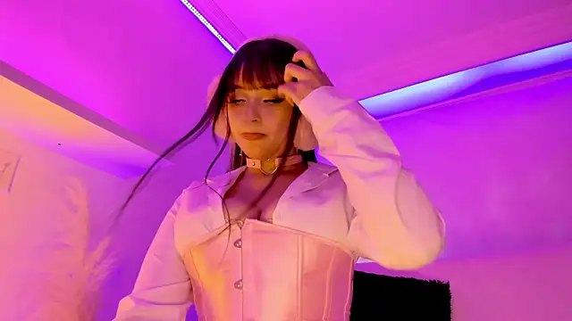 Gloomydoll online show from September 22, 2025, 7:49 pm