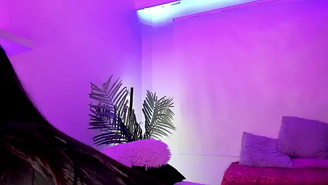 Gloomydoll online show from October 3, 2025, 8:39 pm