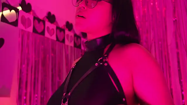 Gloomydoll online show from February 23, 2026, 7:22 pm