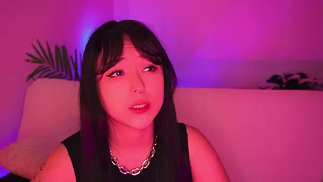 Gloomydoll online show from March 13, 2026, 8:59 pm