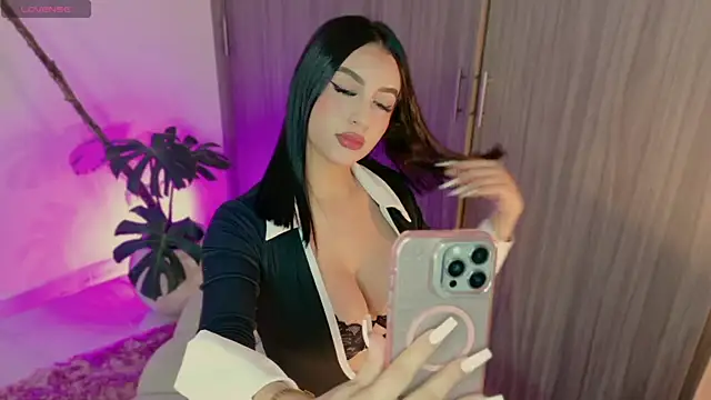 LindseyMoss online show from December 20, 2025, 5:58 am