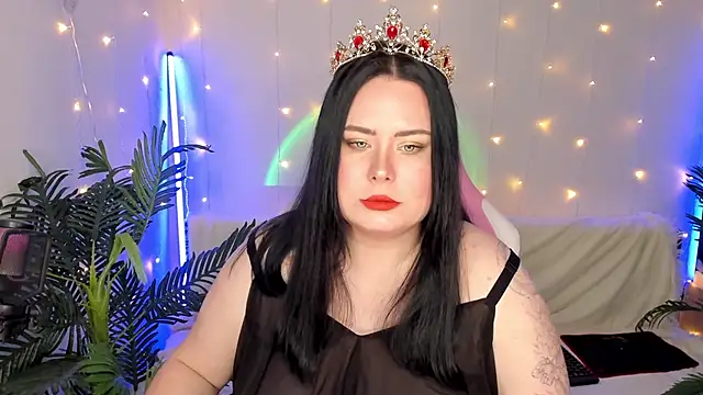Snapshot of Akemi_BBW chatting on December 24, 2024, 7:00 pm Akemi BBW online show from December 24, 2024, 7:00 pm