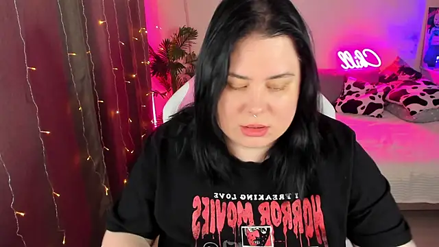 Akemi BBW online show from November 2, 2025, 4:42 pm