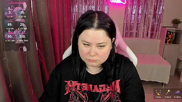 Akemi BBW online show from April 21, 2026, 4:08 am