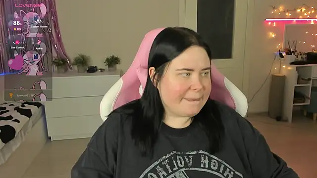Akemi BBW online show from June 2, 2026, 5:59 pm