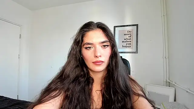 PortraitMarie online show from January 5, 2025, 11:15 am