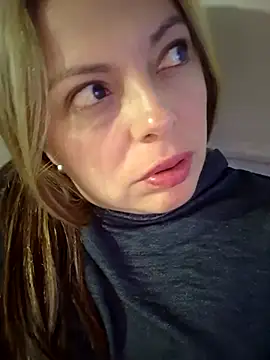Snapshot of seherlatin chatting on June 14, 2026, 2:24 am seherlatin online show from June 14, 2026, 2:24 am
